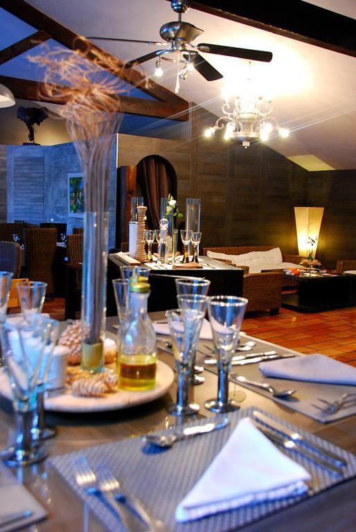Hotel Les Mazets Des Roches Tarascon Dış mekan fotoğraf