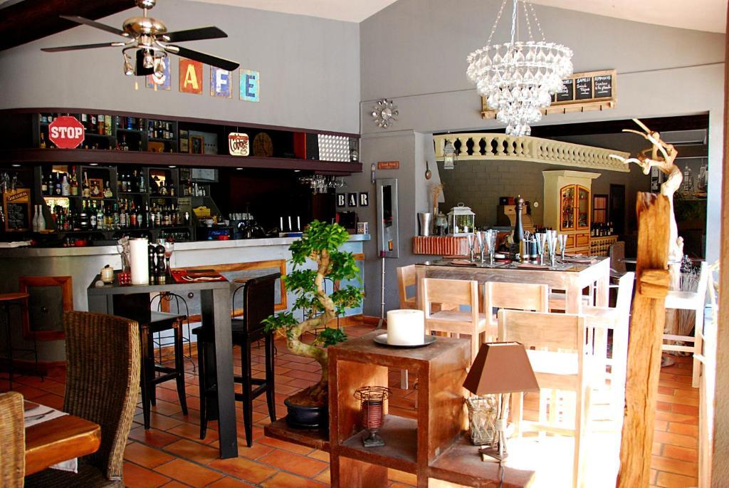 Hotel Les Mazets Des Roches Tarascon Dış mekan fotoğraf