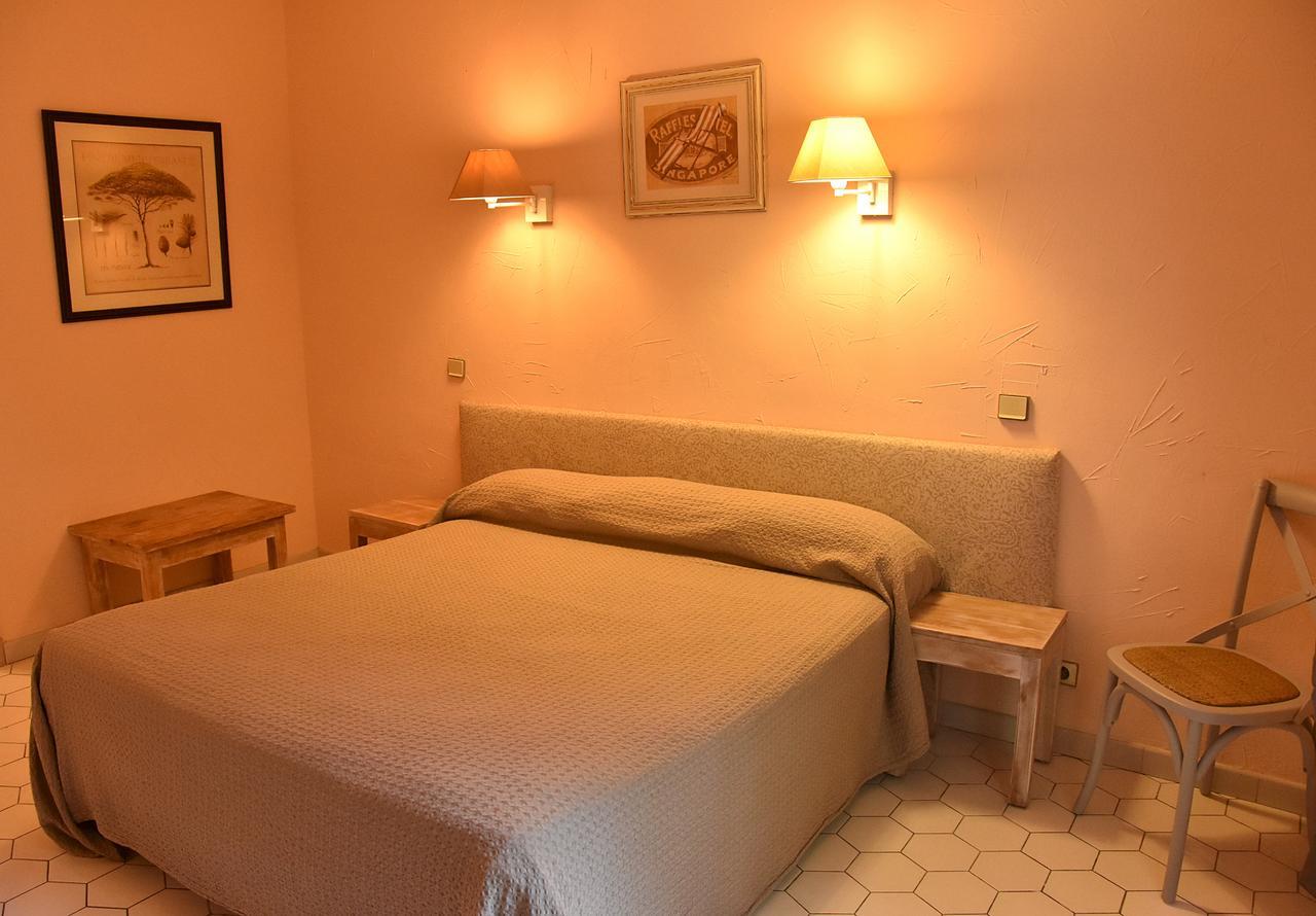 Hotel Les Mazets Des Roches Tarascon Dış mekan fotoğraf