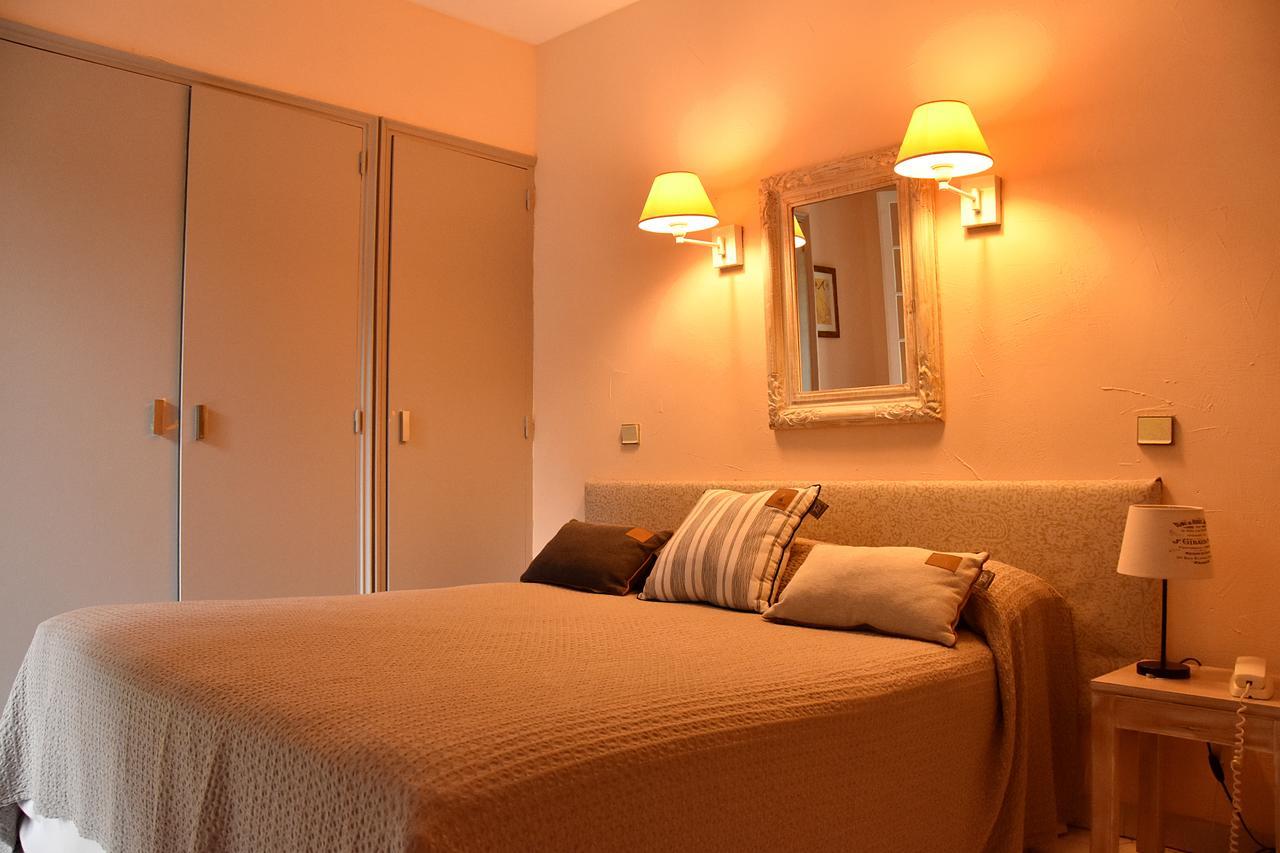 Hotel Les Mazets Des Roches Tarascon Dış mekan fotoğraf