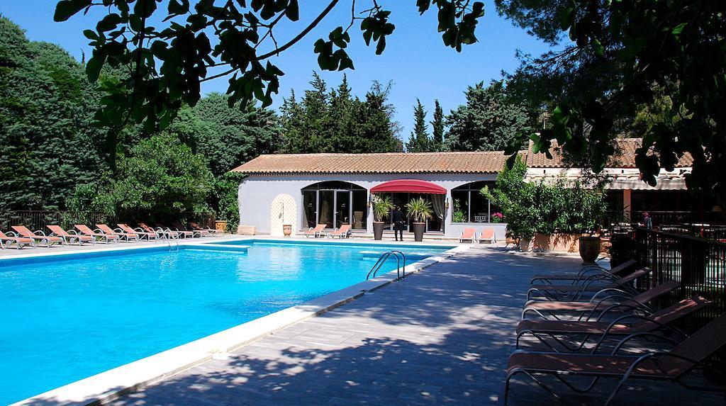 Hotel Les Mazets Des Roches Tarascon Dış mekan fotoğraf